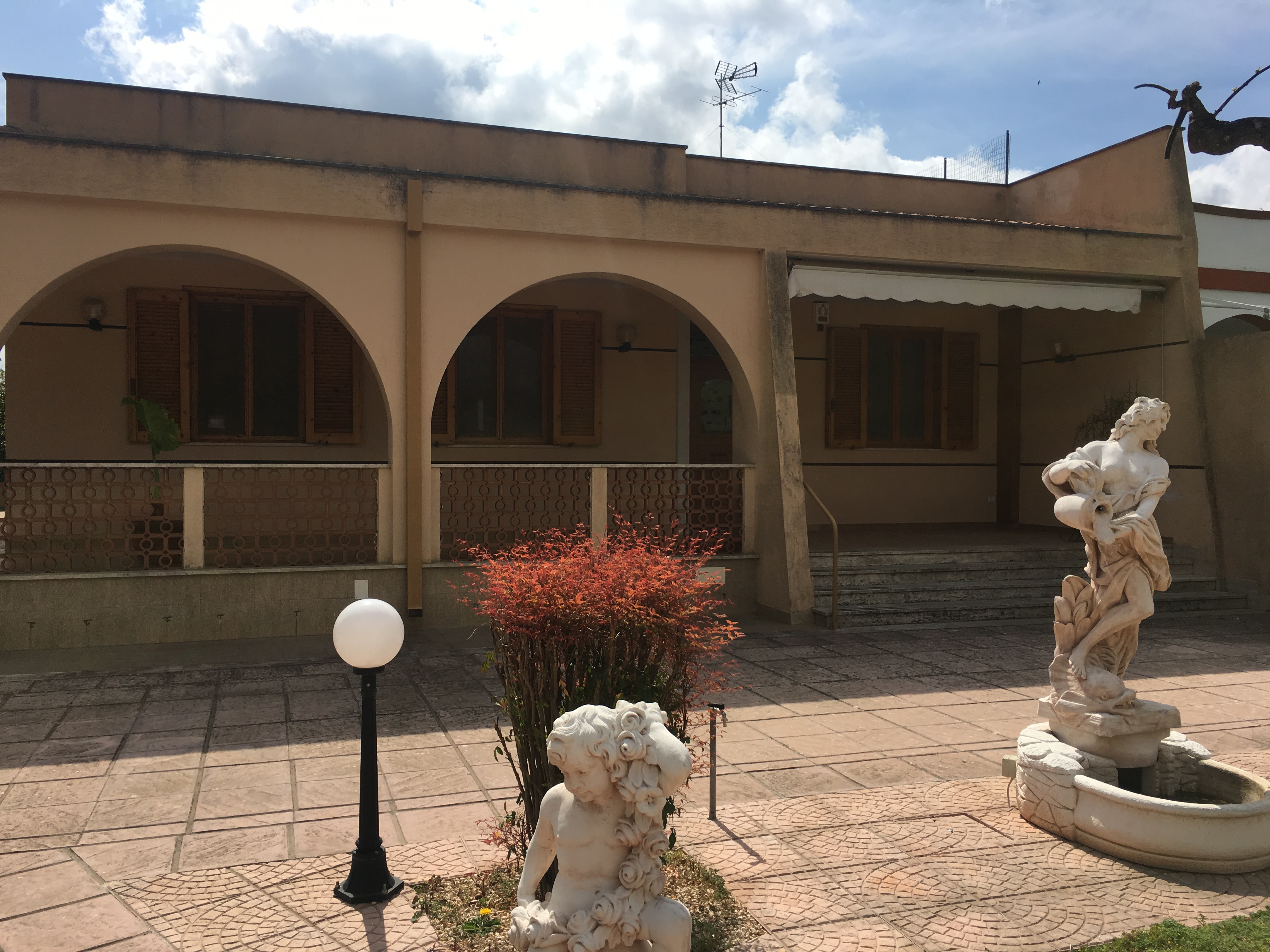 Villa zona Manfredonia a Mesagne rif.444